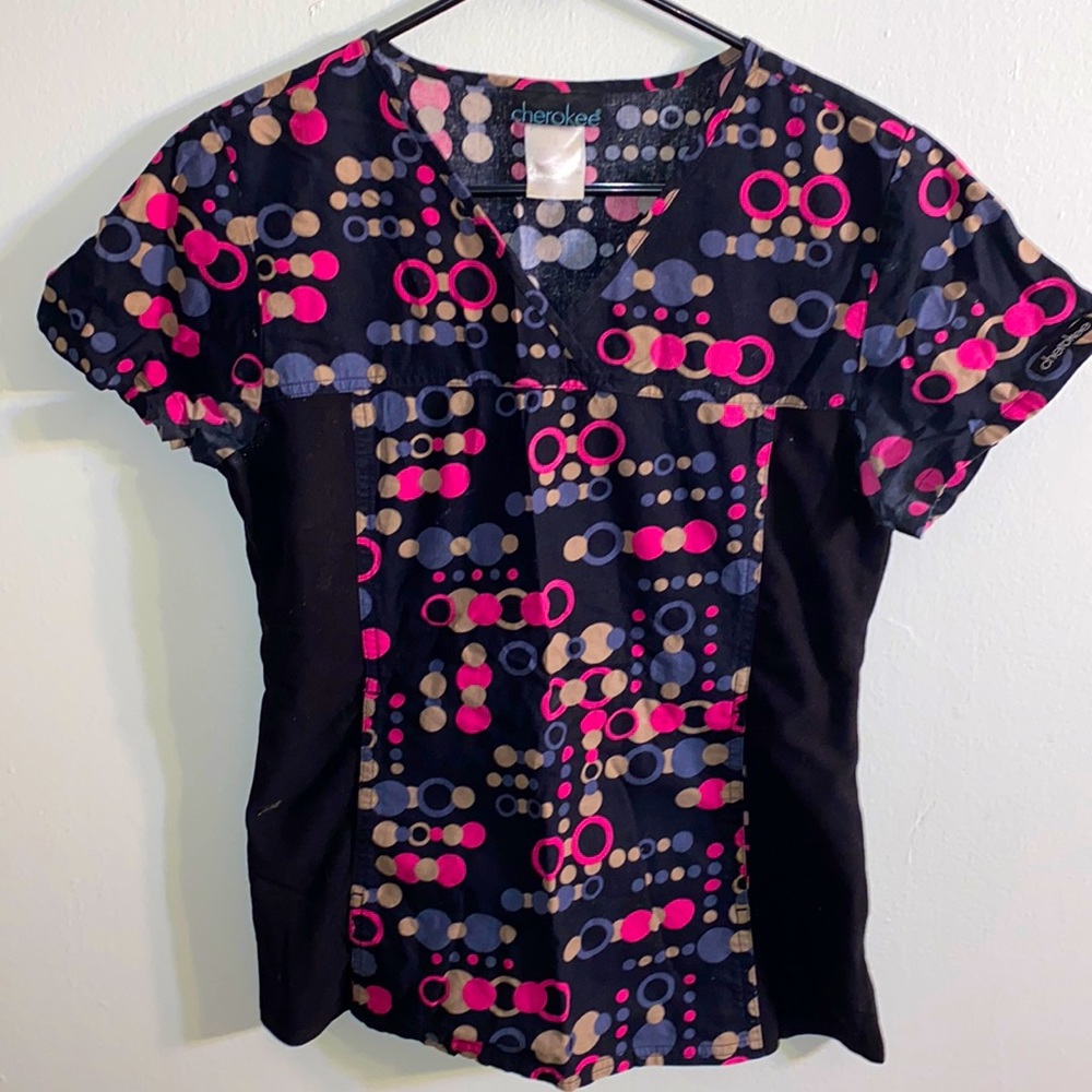 Scrub top